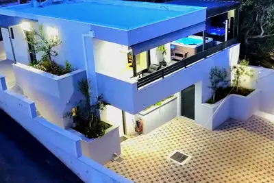 Image de Appartements de luxe Vucko avec vue sur la mer