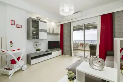 Image de HomeForGuest Appartement Avec Vue Sur La Mer, Barbecue, Palestra, Palestra