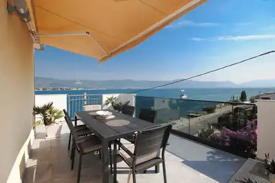 Image de Appartement en bord de mer avec 3 terrasses