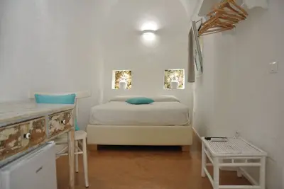 Image de Mmile - Vico degli Ebrei Rooms & Suite Spa -