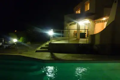 Image de Villa de 130m2 climatisée avec piscine chauffée superbe panorama sur montagnes