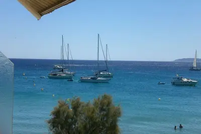 Image de Studio Cabine Climatise, Vue Mer, Parking Prive, 10 Metres Plage