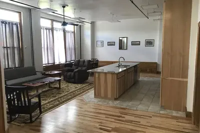 Image de Mary Inness Loft Apt 110 2bd