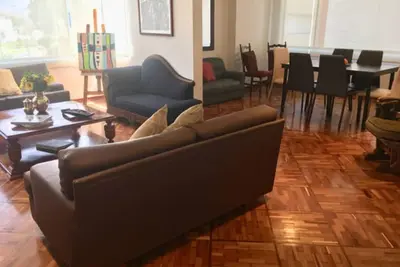 Image de Très bien situé, pratique, 200 m, rénové