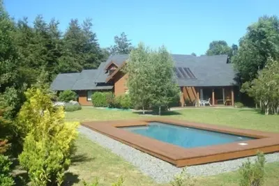 Image de Pucon, Casa en parcela, piscina