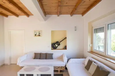 Image de Maison de village confortable avec un immense jardin Ă couper le souffle