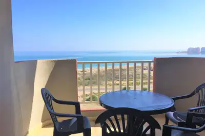 Image de 6th floor, front line facing the Mediterranean