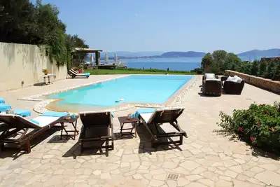Image de Villa De Vue Sur Mer Express Avec Piscine PRIVÉE Et Marche À La Plage Dols 10