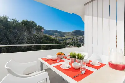 Cala Clara - Apartment with terrace in Cala Sant Vicenç. Free WiFi
