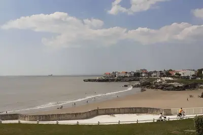 Image de Appartement de plain-pied avec terrasse et vue mer à Royan