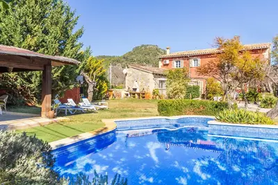 Une maison de campagne avec piscine à Majorque parfaite pour 6 personnes.