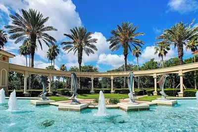 Image de [Nouveau] Luxe Fun Home avec toboggan, arcade / théâtre et salle de jeux familiale