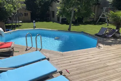 Image de Maison  avec piscine entre Paris et Versailles