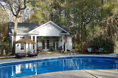 Image de Mystical Cottage in Southern Pines