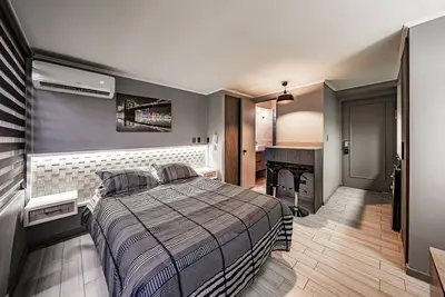 Image de Studio recien renovado @ mejor ubicacion