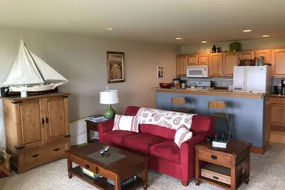 Image de Nouvelle liste! Belle escapade à la plage, à quelques pas de l'océan et de la dune!