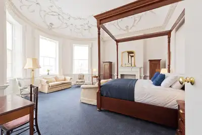 Image de Henrietta Suites City Centre