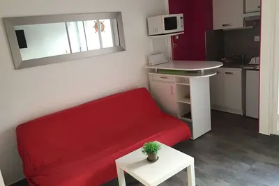 Image de Studio Cabine climatisé + wifi + parking privé