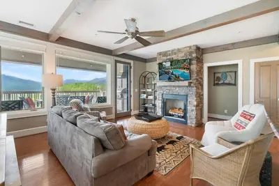 Image de Chalakee Lodge Cd-5, à proximité des attractions de haute montagne, communauté fermée, piscines intérieure et extérieure, salles de fitness