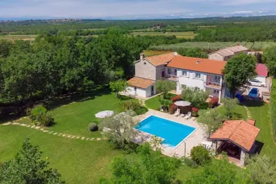 Image de Appartement Fiore by Interhome