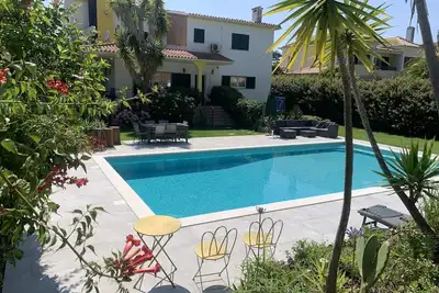 Image de Villa au vert, proche mer, Lisbonne, Golf Aroeira et grand parc régional