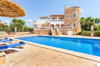 Image de Can Flores Villa holiday house with pool perfect for a relaxing vacation near Cala Santanyi