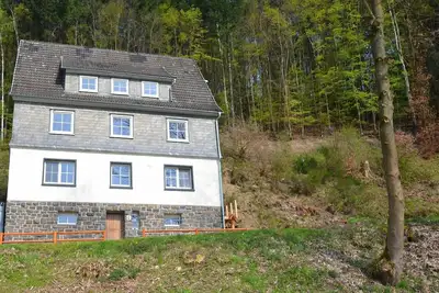 Image de Maison à Liesen au cœur de la forêt