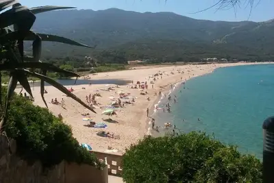 Bel appartement en bord de plage de la Liscia