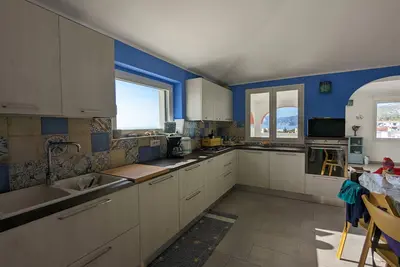 Image de Appartement neuf avec vue magnifique sur la mer. Idéal pour les familles, les sports