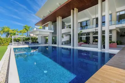 Image de Villa De Luxe Pour Familles