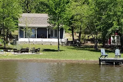Image de Hideaway East Texas Lake Cabin