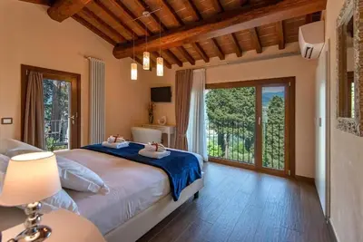 Image de Appartement sur 2 niveaux - Grange 1