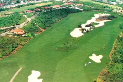 Image de Villa de golf coloniale de luxe