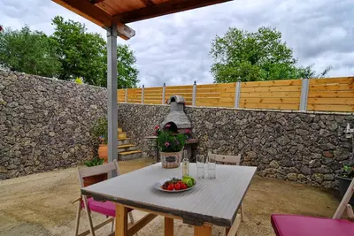 Image de Une villa entière pouvant accueillir jusqu'à 8 personnes.