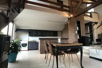 Image de Maison, parking et jardin, entre Lille et Tournai