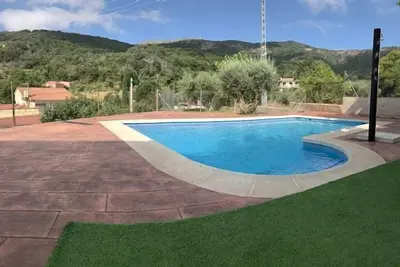 Gîte rural (location complète) Complejo El Meson pour 50 personnes
