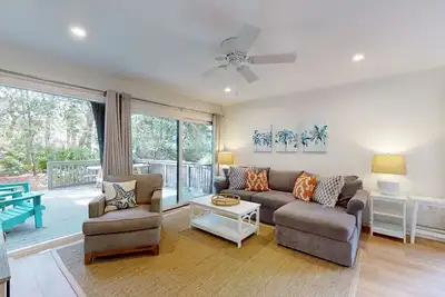 Image de Villa joliment aménagée près de la plage!