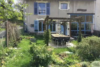 Image de Gîte avec chambre et séjour / cuisine séparés Le Ciel Bleu