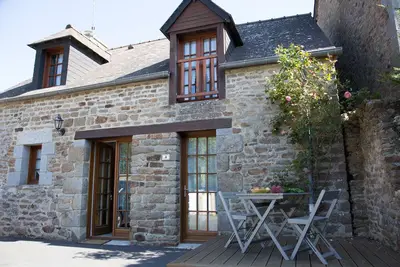 Image de Maison entre Dinan et Saint Malo 6 pers Wifi, vélos, draps, linge inclus