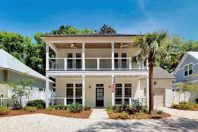 Image de Nouvelle maison située à quelques pas du village et des plages