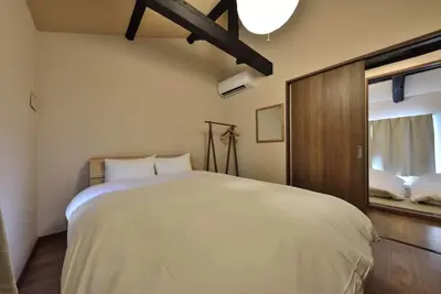 Image de Maison de style Macgiya moderne entièrement rénovée