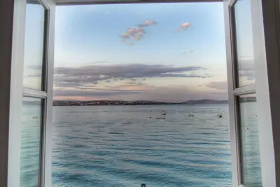 Image de Manoir traditionnel du front de mer du XIXe siècle