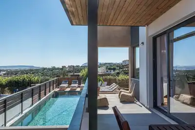 Image de Happy Villa. Nouvelle villa incroyable de 300 m² près de Chania (avec piscine chauffée)
