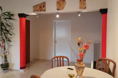 Image de Appartement près de Stavros Niarchos Park & ​​Acropolis