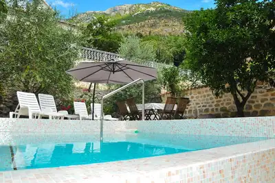 Villa en bord de mer Perast