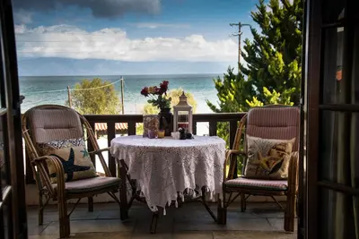 Image de Villa à travers la mer