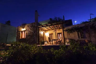 Image de Maison traditionnelle pour des vacances reposantes!