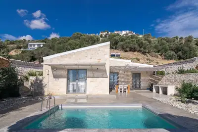 Image de Pyrgos2 Incredible sea view, Private pool, Tavern