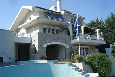 Image de Luxe incroyable villa avec piscine privée et Kid-piscine dans le nord de l'Attique