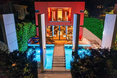 Villa aux Amandes à Ixia avec piscine privée